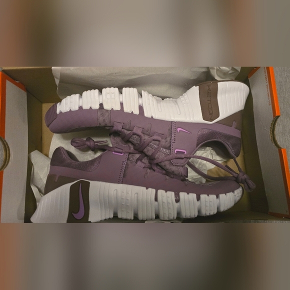 Nike Mercon 5 Women's Size 9.5 NWT - Picture 2 of 5